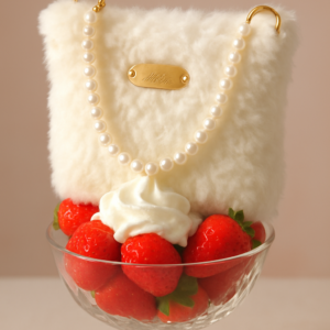 Borsa secchiello pelliccia bianco ghiaccio