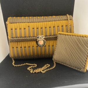 Pochette senape e marrone